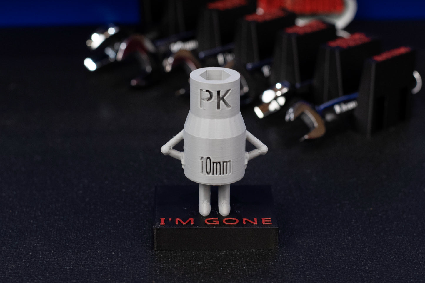 10mm SOCKETMAN Statue